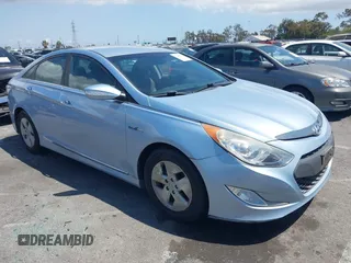 2012 Hyundai Sonata Hybrid z VIN KMHEC4A4XCA058519, wystawiony jako IAAI lot #42260957 z przebiegiem 114 668 mil mil oraz . Historia ofert i sprzedaży dostępna na DreamBid. Obrazek 1.