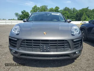 2018 Porsche Macan with VIN WP1AA2A56JLB18401, listed as a Copart auction lot 62336925 with 65,178 mi miles and Salvage title. Bid and sale history available at DreamBid. Image 5.