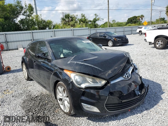 2013 Hyundai Veloster w/Gray Int z VIN KMHTC6AD1DU101406, wystawiony jako Copart lot #55087095 z przebiegiem 115 373 mil mil oraz Szkoda całkowita • Salvage title. Historia ofert i sprzedaży dostępna na DreamBid. Obrazek 4.