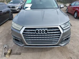 2017 Audi Q7 Premium Plus with VIN WA1LAAF76HD042448, listed as a IAAI auction lot 42030033 with 97,540 mi miles. Bid and sale history available at carsss.com. Image 12.