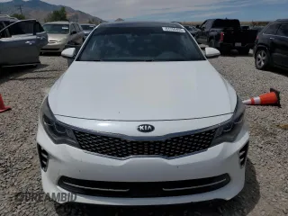 2017 Kia Optima SX Limited z VIN 5XXGV4L28HG173327, wystawiony jako Copart lot #61755435 z przebiegiem 97 064 mil mil oraz Szkoda całkowita • Salvage title. Historia ofert i sprzedaży dostępna na DreamBid. Obrazek 5.