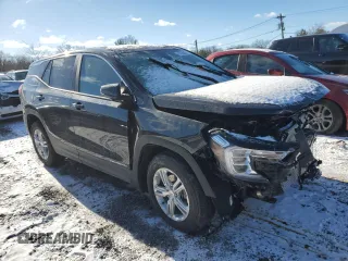 2024 GMC Terrain SLE with VIN 3GKALTEGXRL315038, listed as a Copart auction lot 41626455 with 9,515 mi miles and Salvage Title. Bid and sale history available at DreamBid. Image 4.