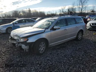 2010 Volvo V70 with VIN YV1960BW5A1146598, listed as a Copart auction lot 87005884 with 72,886 mi miles and Salvage Title. Bid and sale history available at DreamBid. Image 1.