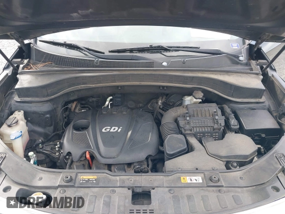 2014 Kia Sorento LX with VIN 5XYKT3A67EG497120, listed as a IAAI auction lot 41706312 with 179,952 mi miles. Bid and sale history available at carsss.com. Image 10.