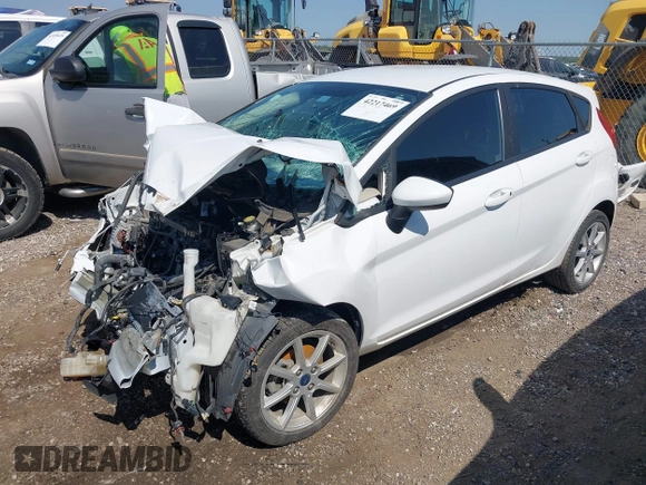 2019 Ford Fiesta SE с VIN 3FADP4EJ1KM144362, выставлен на аукционе IAAI как лот 42217469 с пробегом 40 772 миль миль и . История ставок и продаж доступна на DreamBid. Изображение 18.
