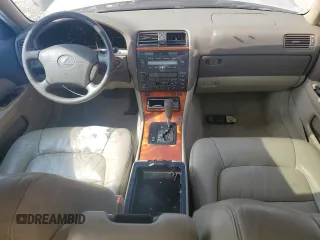 1998 Lexus LS 400 z VIN JT8BH28F9W0116715, wystawiony jako Copart lot #46878775 z przebiegiem 97 170 mil mil oraz Szkoda całkowita • Salvage title. Historia ofert i sprzedaży dostępna na DreamBid. Obrazek 8.