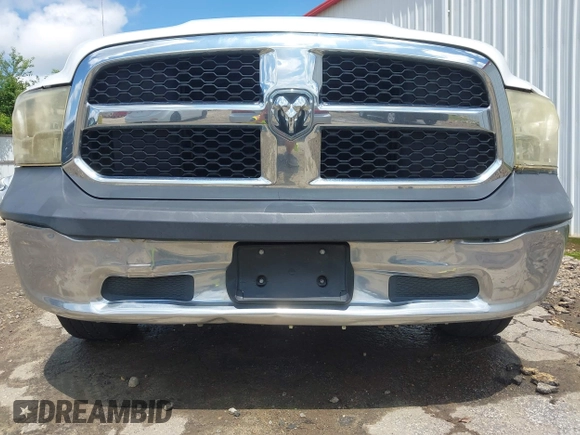 2015 Ram 1500 Tradesman with VIN 3C6JR6DTXFG604149, listed as a IAAI auction lot 42431921 with 276,381 mi miles and . Bid and sale history available at DreamBid. Image 18.
