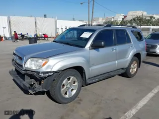 2006 Toyota 4Runner SR5 with VIN JTEZU14RX68047939, listed as a IAAI auction lot 41406519 with 196,993 mi miles. Bid and sale history available at carsss.com. Image 2.