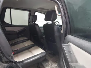 2007 Ford Explorer Sport Trac Limited z VIN 1FMEU53847UA07668, wystawiony jako IAAI lot #41914968 z przebiegiem 217 191 mil mil oraz . Historia ofert i sprzedaży dostępna na DreamBid. Obrazek 8.