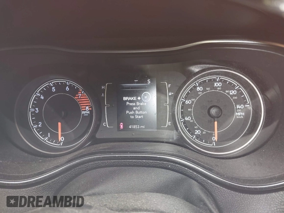 2020 Jeep Cherokee Altitude z VIN 1C4PJMLX6LD501886, wystawiony jako IAAI lot #42118677 z przebiegiem 41 853 mil mil oraz . Historia ofert i sprzedaży dostępna na DreamBid. Obrazek 7.