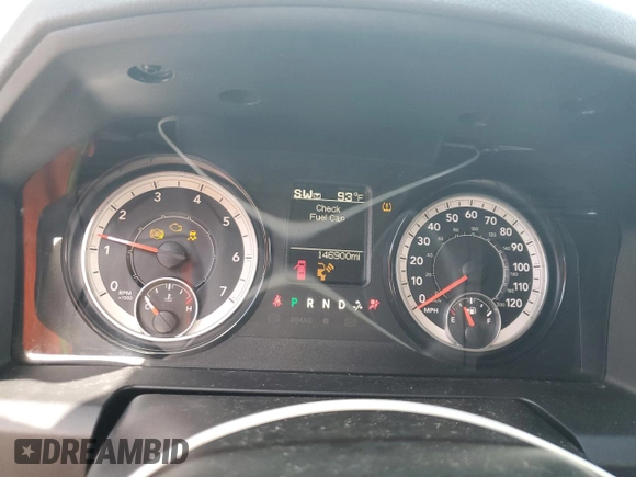 2018 Ram 1500 Express z VIN 1C6RR6KT1JS295484, wystawiony jako Copart lot #69132994 z przebiegiem 146 900 mil mil oraz Nie do naprawy • Non repairable. Historia ofert i sprzedaży dostępna na DreamBid. Obrazek 9.
