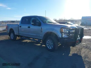 2022 Ford Super Duty F-250 SRW XL with VIN 1FT7W2BT3NEF30165, listed as a IAAI auction lot 41375971 with 62,939 mi miles. Bid and sale history available at carsss.com. Image 1.