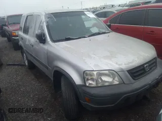 1997 Honda CR-V with VIN JHLRD1841VC002597, listed as a IAAI auction lot 36104231 with 297,037 mi miles. Bid and sale history available at carsss.com. Image 1.