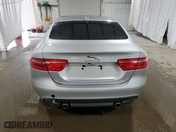2018 Jaguar XE 35t Prestige z VIN SAJAK4EV5JCP22138, wystawiony jako Copart lot #55419435 z przebiegiem 55 109 mil mil oraz Czysty tytuł • Clean title. Historia ofert i sprzedaży dostępna na DreamBid. Obrazek 6.