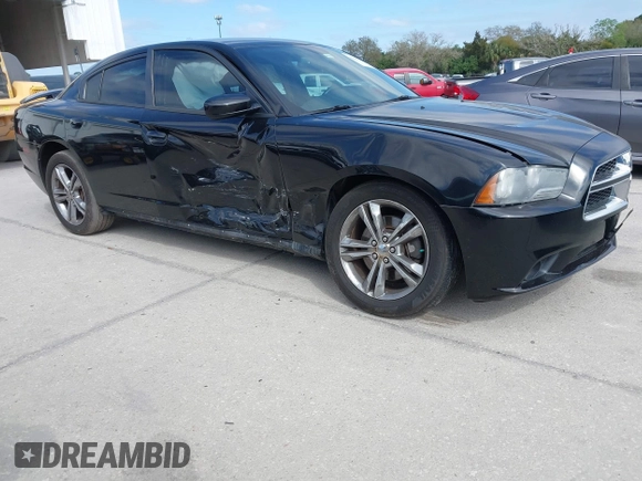 2013 Dodge Charger SXT z VIN 2C3CDXJG2DH528683, wystawiony jako IAAI lot #41644348 z przebiegiem 124 157 mil mil oraz . Historia ofert i sprzedaży dostępna na DreamBid. Obrazek 1.
