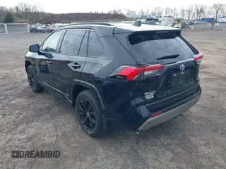 2024 Toyota RAV4 Hybrid SE with VIN JTM16RFV0RD118873, listed as a IAAI auction lot 42039019 with 7,532 mi miles and . Bid and sale history available at DreamBid. Image 3.