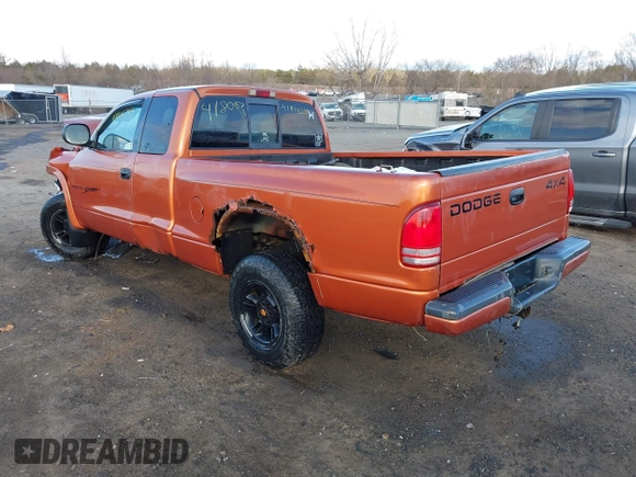 2000 Dodge Dakota SLT with VIN 1B7GG22XXYS610262, listed as a IAAI auction lot 41806744 with 243,650 mi miles and . Bid and sale history available at carsss.com. Image 3.
