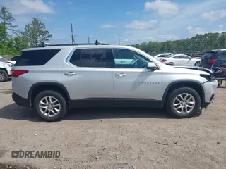 2020 Chevrolet Traverse LT Cloth with VIN 1GNERGKW0LJ306000, listed as a IAAI auction lot 42090962 with 50,559 mi miles. Bid and sale history available at carsss.com. Image 13.