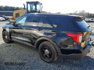2023 Ford Explorer with VIN 1FM5K8AC7PGA17611, listed as a Copart auction lot 86023054 with 31,574 mi miles and Salvage title. Bid and sale history available at DreamBid. Image 2.