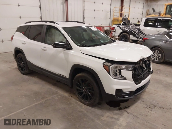 2024 GMC Terrain SLE z VIN 3GKALTEG8RL211776, wystawiony jako IAAI lot #41901624 z przebiegiem 14 287 mil mil oraz . Historia ofert i sprzedaży dostępna na DreamBid. Obrazek 1.