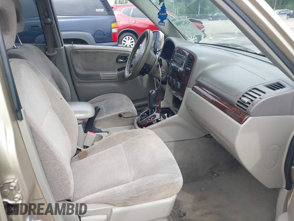 2006 Suzuki XL7 with VIN JS3TY92V764100229, listed as a IAAI auction lot 42423900 with Not provided miles and . Bid and sale history available at DreamBid. Image 5.