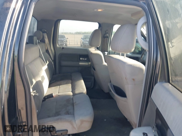 2005 Ford F-150 XLT z VIN 1FTRW12W65FA87713, wystawiony jako IAAI lot #42022705 z przebiegiem 197 781 mil mil oraz . Historia ofert i sprzedaży dostępna na DreamBid. Obrazek 8.