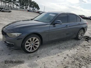 2012 BMW 3 Series 328i with VIN WBA3A5G5XCNP17521, listed as a Copart auction lot 47392925 with 151,120 mi miles and Clean Title. Bid and sale history available at carsss.com. Image 1.