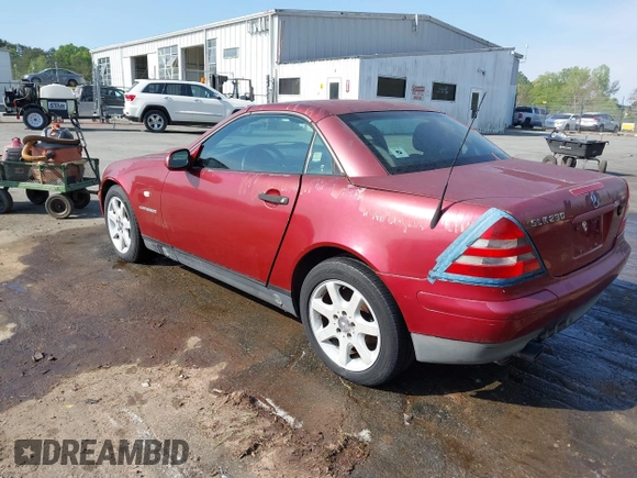 1999 Mercedes-Benz SLK-Class with VIN WDBKK47F0XF088123, listed as a IAAI auction lot 41991751 with 275,370 mi miles. Bid and sale history available at carsss.com. Image 3.