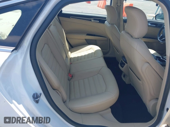 2016 Ford Fusion SE with VIN 3FA6P0H92GR173169, listed as a IAAI auction lot 42164602 with 65,808 mi miles and . Bid and sale history available at carsss.com. Image 8.