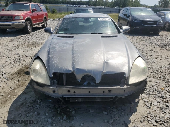 2009 Mercedes-Benz SLK-Class 3.5L with VIN WDBWK58F79F191533, listed as a Copart auction lot 68678724 with 70,418 mi miles and Salvage Title. Bid and sale history available at carsss.com. Image 5.