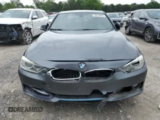 2013 BMW 3 Series 328i z VIN WBA3A5C59DF352539, wystawiony jako Copart lot #55279645 z przebiegiem 119 870 mil mil oraz Czysty tytuł • Clean title. Historia ofert i sprzedaży dostępna na DreamBid. Obrazek 5.