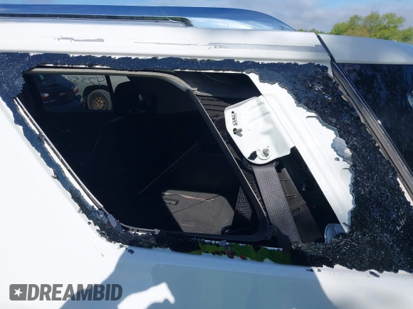 2018 Chevrolet Traverse Premier с VIN 1GNEVJKW6JJ252630, выставлен на аукционе IAAI как лот 42354347 с пробегом 130 474 миль миль и . История ставок и продаж доступна на DreamBid. Изображение 19.