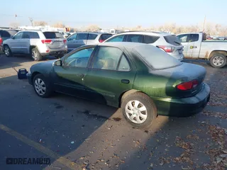 2001 Chevrolet Cavalier with VIN 3G1JC52461S218469, listed as a IAAI auction lot 41000056 with 114,181 mi miles. Bid and sale history available at carsss.com. Image 3.