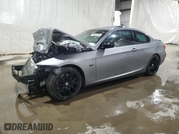 2012 BMW 3 Series 335i with VIN WBAKG7C52CE802607, listed as a Copart auction lot 82833794 with 0 mi miles and Salvage Title. Bid and sale history available at carsss.com. Image 1.