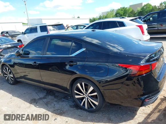 2020 Nissan Altima SR z VIN 1N4BL4CV1LC234428, wystawiony jako IAAI lot #42161915 z przebiegiem 98 499 mil mil oraz . Historia ofert i sprzedaży dostępna na DreamBid. Obrazek 14.