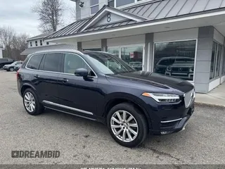 2017 Volvo XC90 Inscription with VIN YV4A22PL5H1131633, listed as a IAAI auction lot 42033784 with 192,154 mi miles. Bid and sale history available at carsss.com. Image 1.