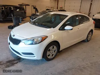 2014 Kia Forte LX with VIN KNAFK4A61E5060696, listed as a IAAI auction lot 41280702 with 229,591 mi miles. Bid and sale history available at carsss.com. Image 2.