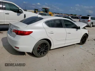 2013 Acura ILX Technology with VIN 19VDE1F72DE014775, listed as a Copart auction lot 55121995 with 162,217 mi miles and Salvage title. Bid and sale history available at DreamBid. Image 3.