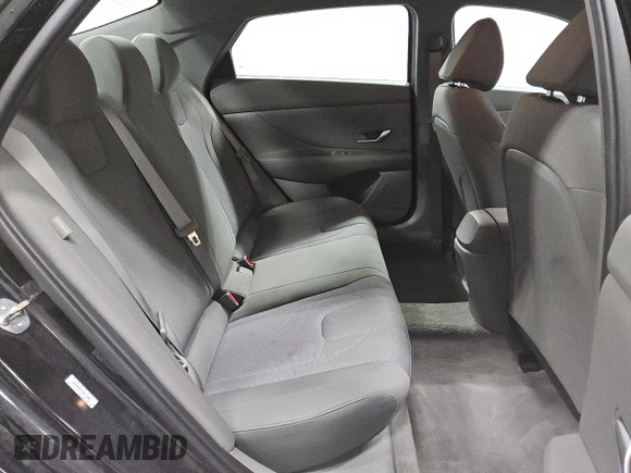 2024 Hyundai Elantra SE with VIN KMHLL4DGXRU662897, listed as a Copart auction lot 51035535 with 49,324 mi miles and Clean Title. Bid and sale history available at DreamBid. Image 10.