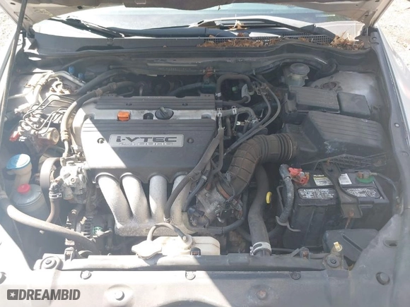 2003 Honda Accord Cpe EX with VIN 1HGCM72633A005608, listed as a IAAI auction lot 41929970 with 140,172 mi miles. Bid and sale history available at carsss.com. Image 10.