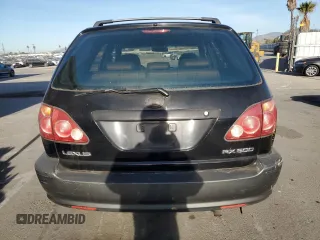 2000 Lexus RX 300 with VIN JT6GF10U6Y0051334, listed as a Copart auction lot 84564904 with 182,569 mi miles and Salvage Title. Bid and sale history available at carsss.com. Image 6.