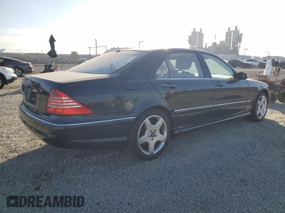 2003 Mercedes-Benz S-Class 5.0L with VIN WDBNG75JX3A376780, listed as a Copart auction lot 83376234 with 202,472 mi miles and Clean Title. Bid and sale history available at carsss.com. Image 3.