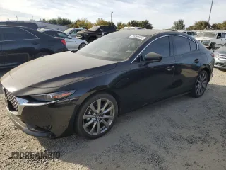 2021 Mazda 3 Premium with VIN JM1BPADL3M1325059, listed as a Copart auction lot 75391084 with 28,702 mi miles and Salvage Title. Bid and sale history available at DreamBid. Image 1.