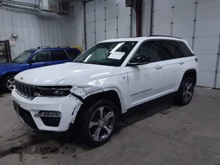 2022 Jeep Grand Cherokee with VIN 1C4RJYB60N8748552, listed as a IAAI auction lot 42292321 with 40,354 mi miles and . Bid and sale history available at DreamBid. Image 2.
