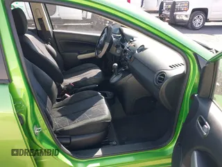 2013 Mazda Mazda2 Sport with VIN JM1DE1KY2D0155604, listed as a IAAI auction lot 41745512 with 150,253 mi miles. Bid and sale history available at carsss.com. Image 5.