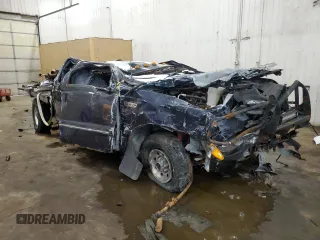 1999 Ford F-250 XL z VIN 1FTNX21L8XEE48425, wystawiony jako Copart lot #85552704 z przebiegiem 143 929 mil mil oraz Szkoda całkowita • Salvage title. Historia ofert i sprzedaży dostępna na DreamBid. Obrazek 4.