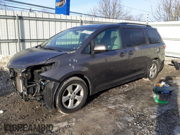 2015 Toyota Sienna LE AAS with VIN 5TDKK3DC2FS578373, listed as a Copart auction lot 43290025 with 151,955 mi miles and Salvage Title. Bid and sale history available at DreamBid. Image 1.