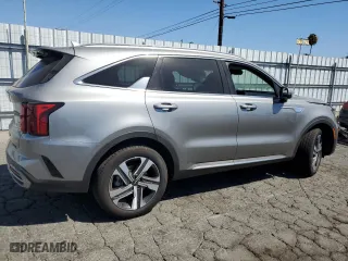 2024 Kia Sorento Hybrid EX with VIN KNDRHDLG7R5248567, listed as a Copart auction lot 68286974 with 3,020 mi miles and Salvage Title. Bid and sale history available at carsss.com. Image 3.
