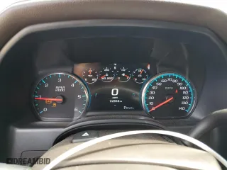 2018 GMC Sierra 1500 Denali with VIN 3GTU2PEJ7JG573691, listed as a Copart auction lot 49163205 with 112,918 mi miles and Salvage Title. Bid and sale history available at carsss.com. Image 9.