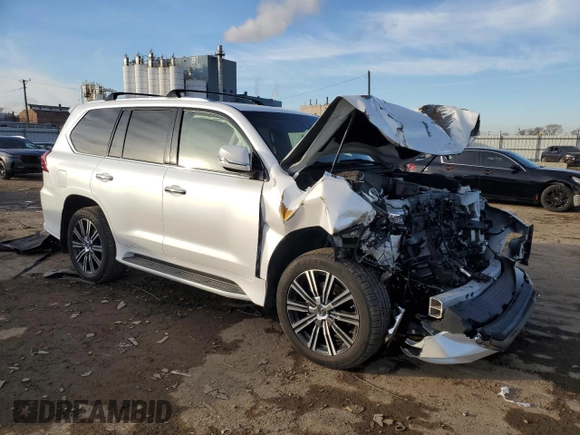 2020 Lexus LX 570 z VIN JTJDY7AX0L4327331, wystawiony jako Copart lot #44070415 z przebiegiem 43 887 mil mil oraz Szkoda całkowita • Salvage title. Historia ofert i sprzedaży dostępna na DreamBid. Obrazek 4.